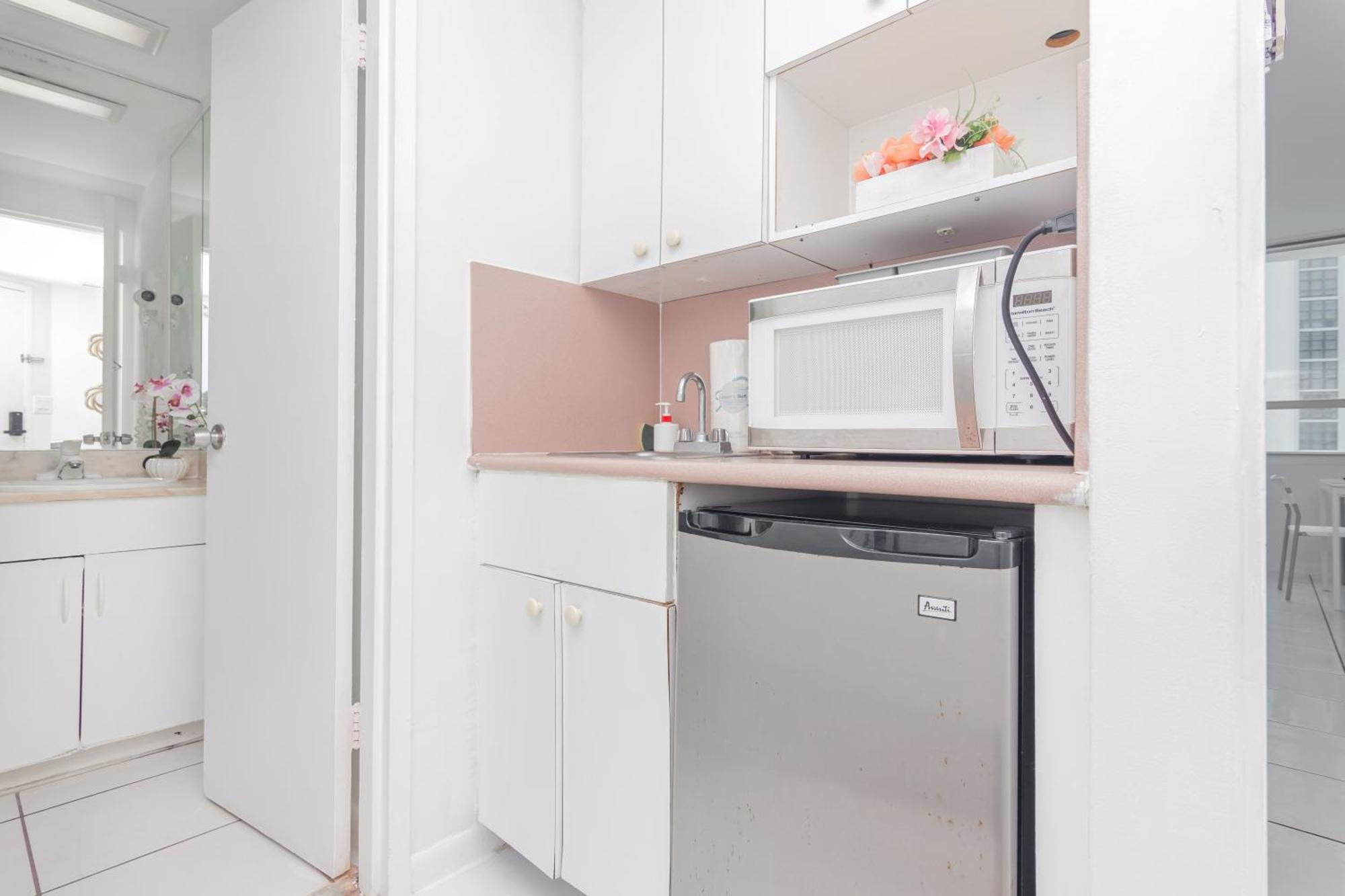 Girasole Rentals Suites Miami Beach Room photo