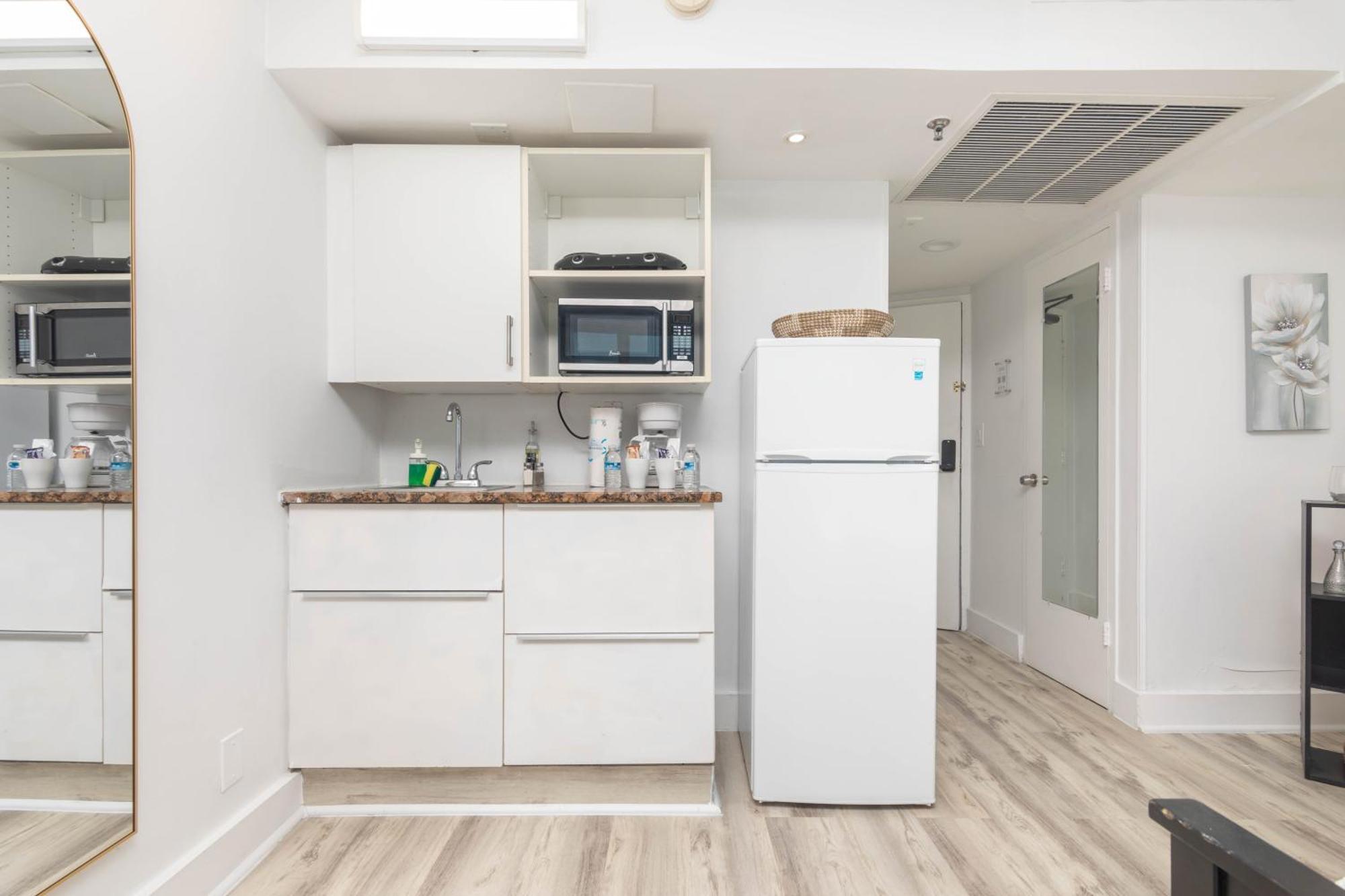 Girasole Rentals Suites Miami Beach Room photo
